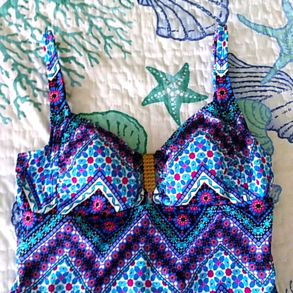 JANTZEN Swim Top